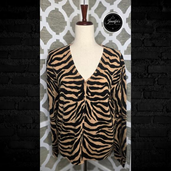 Nina Leonard Dress Black & Tan Lambswool Angora Animal Print Cardigan Size M - Picture 1 of 8